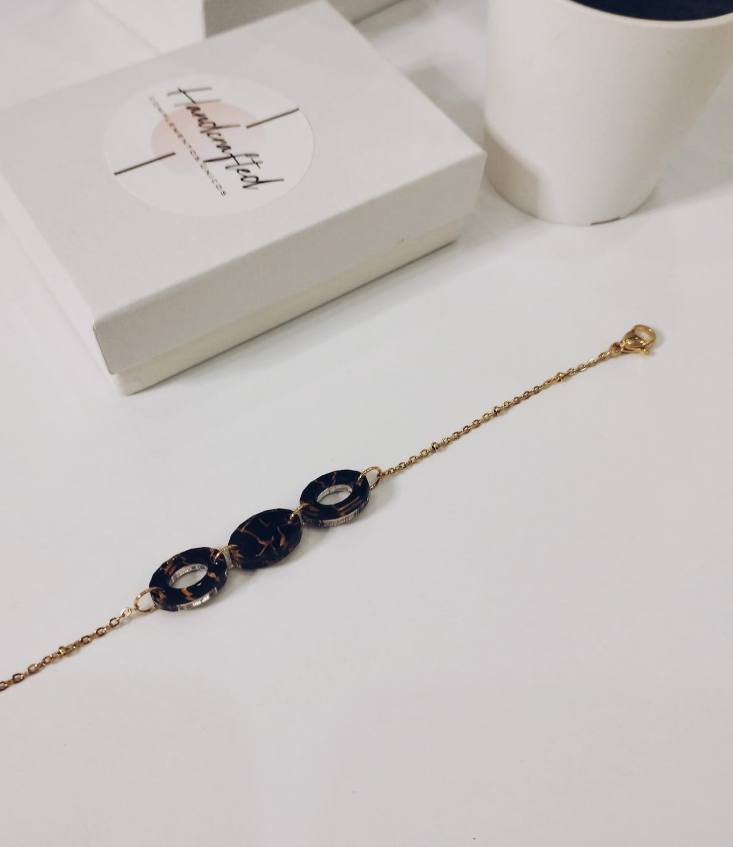 Única Nº06 – Pulsera triple óvalo