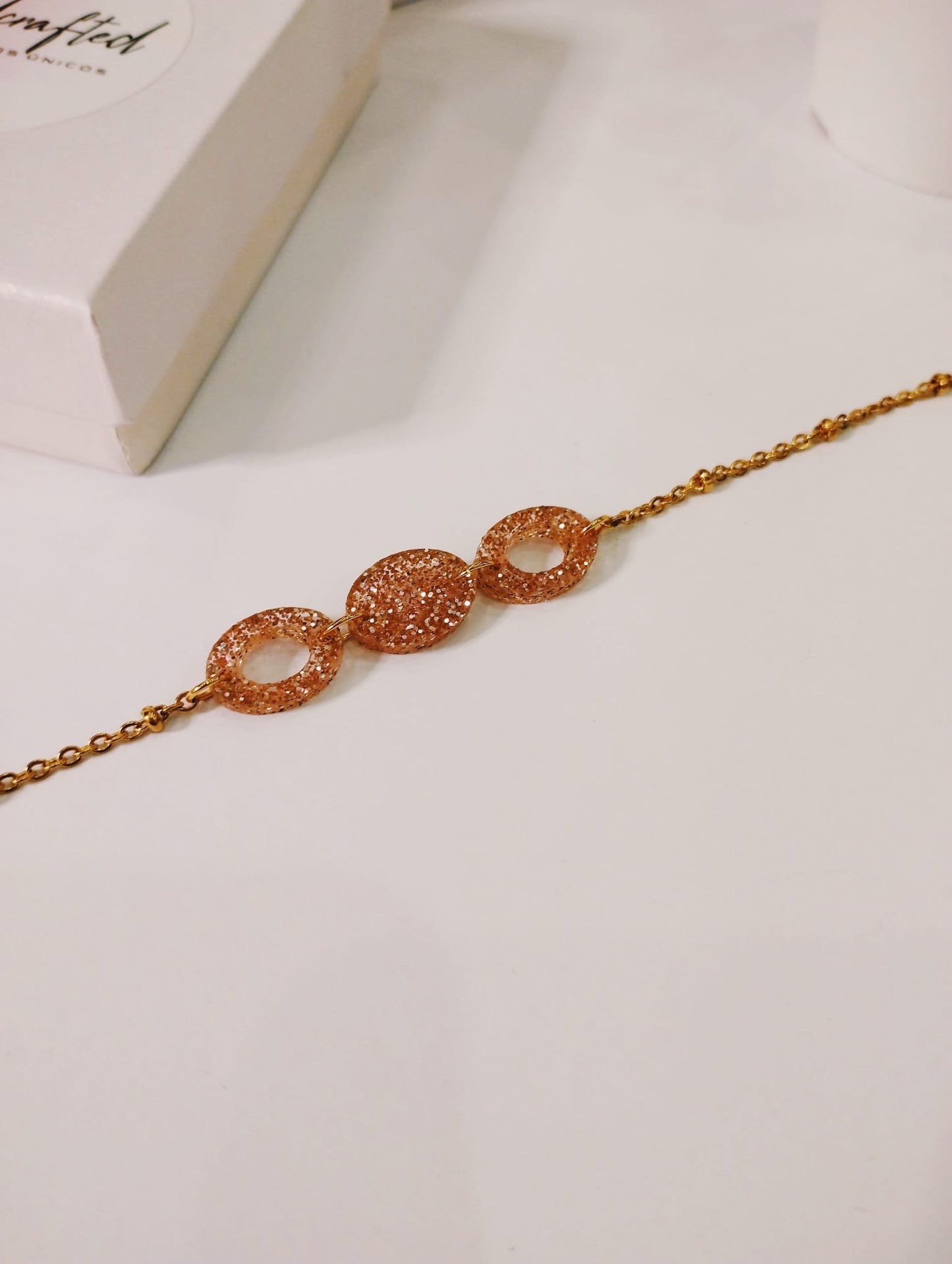 Única Nº06 – Pulsera triple óvalo