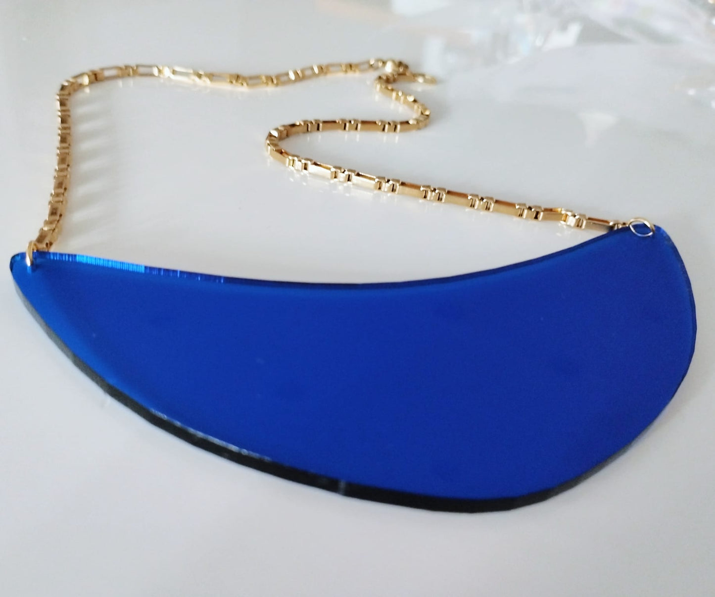 Oval
