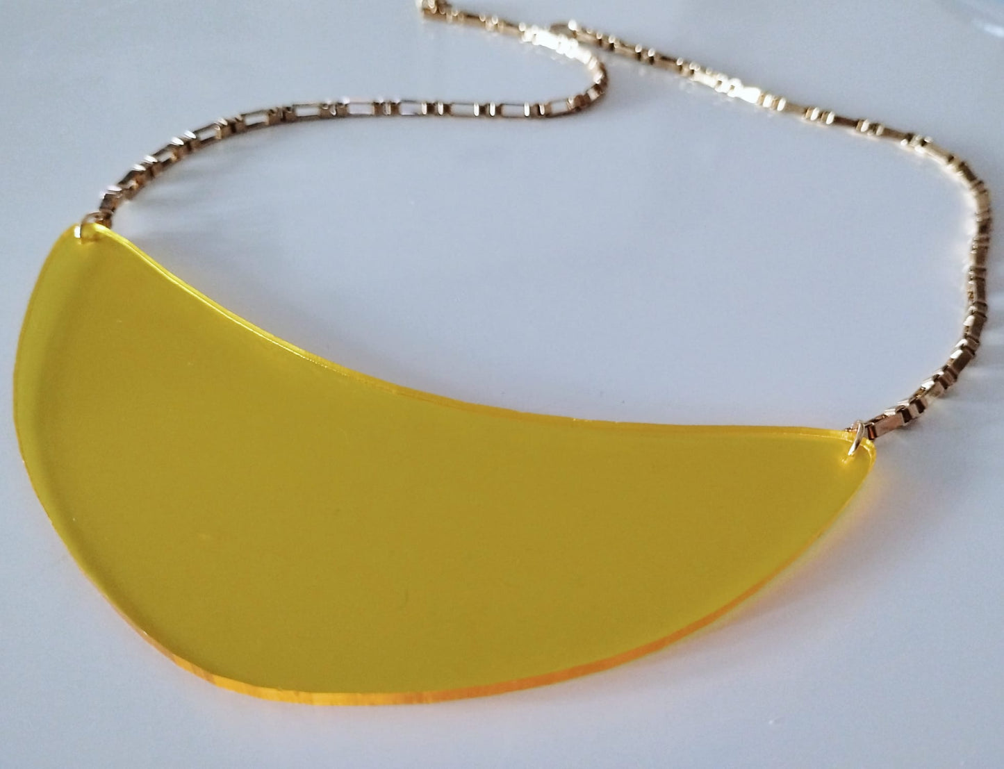 Oval