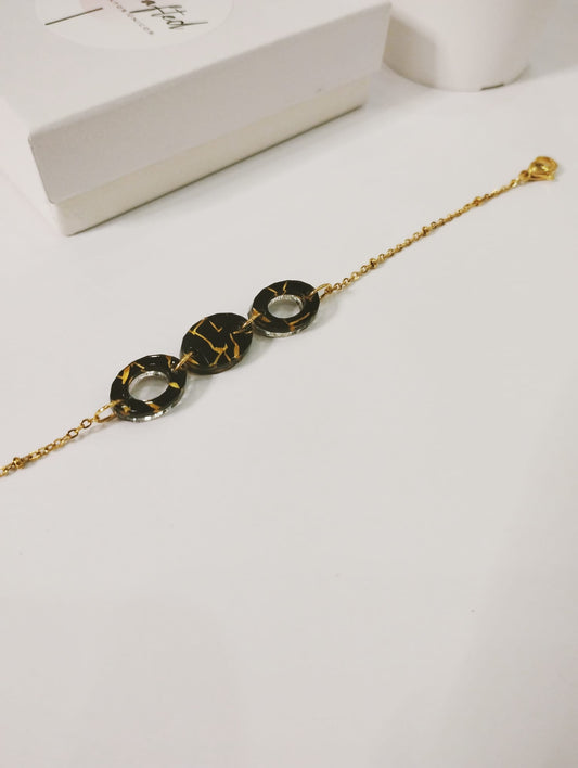 Única Nº06 – Pulsera triple óvalo